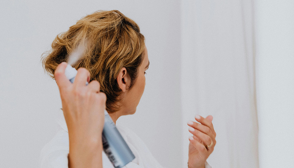 Is Dry Shampoo Correlated to Hair Loss? Is Dry Shampoo Correlated to Hair Loss?