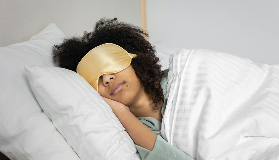 The Connection Between Sleep Patterns and Hair Growth The Connection Between Sleep Patterns and Hair Growth